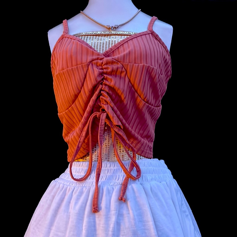 Cute fall crop top!